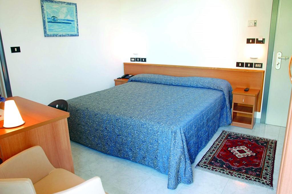 Hotel Sunset Rímini Habitación foto